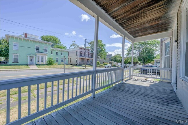 Building Photo - 50 E 4th St