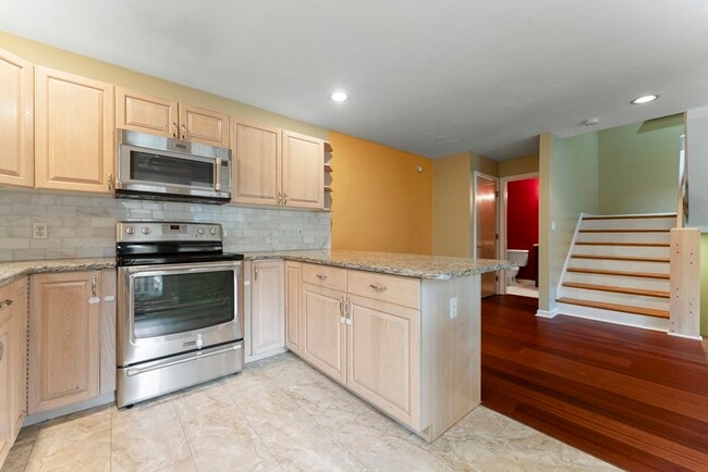 Building Photo - 22 Arrowhead Cir