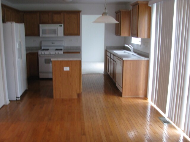 Building Photo - 1334 Janice Ln