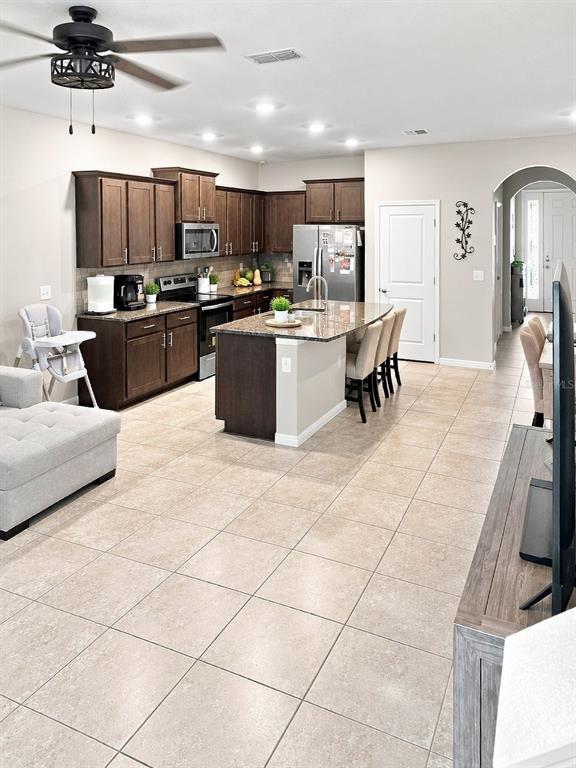 Building Photo - 4416 Aqua Mirage St