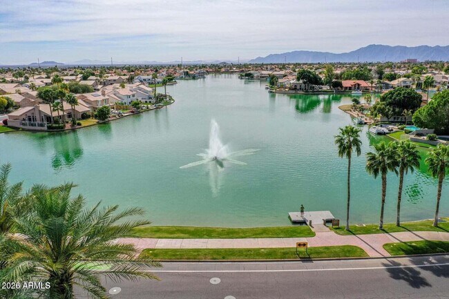 Building Photo - 3830 E Lakewood Pkwy E