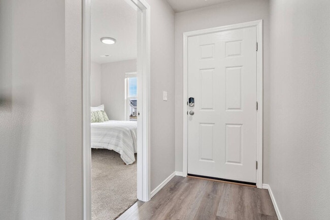 Building Photo - 11590 Maidstone St