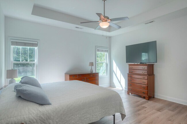 Building Photo - Charming 3 Bed, 2 Bath Home in Peaceful Ru...