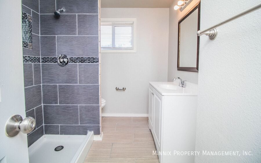 Building Photo - 2710 68th St