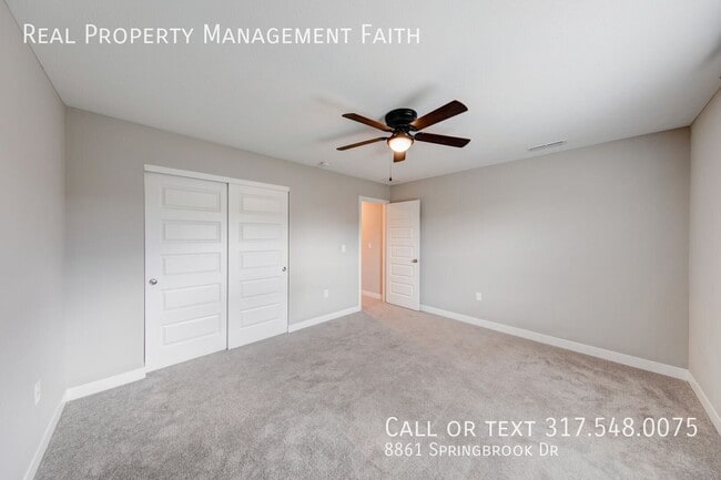 Building Photo - 8861 Springbrook Dr