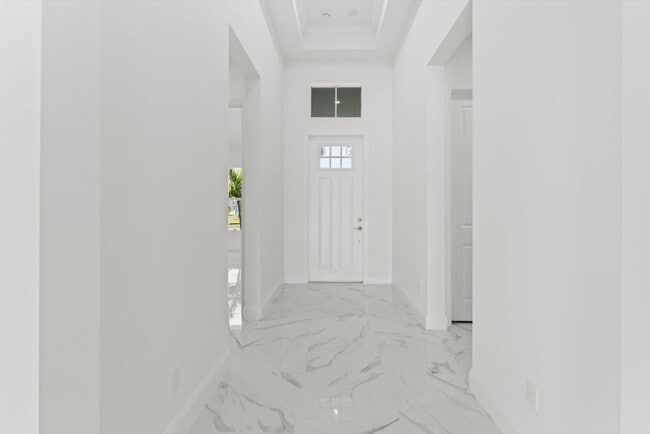 Building Photo - 10264 Field Flower Trl