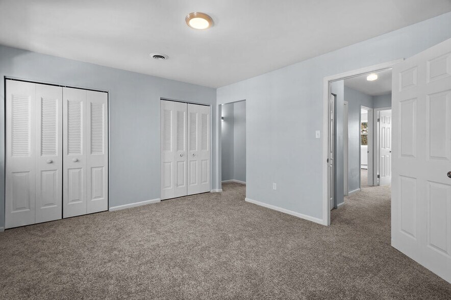 Building Photo - 3303 Walnut Ridge Est