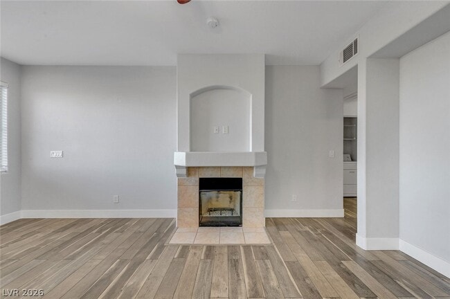 Building Photo - 9050 W Warm Springs Rd