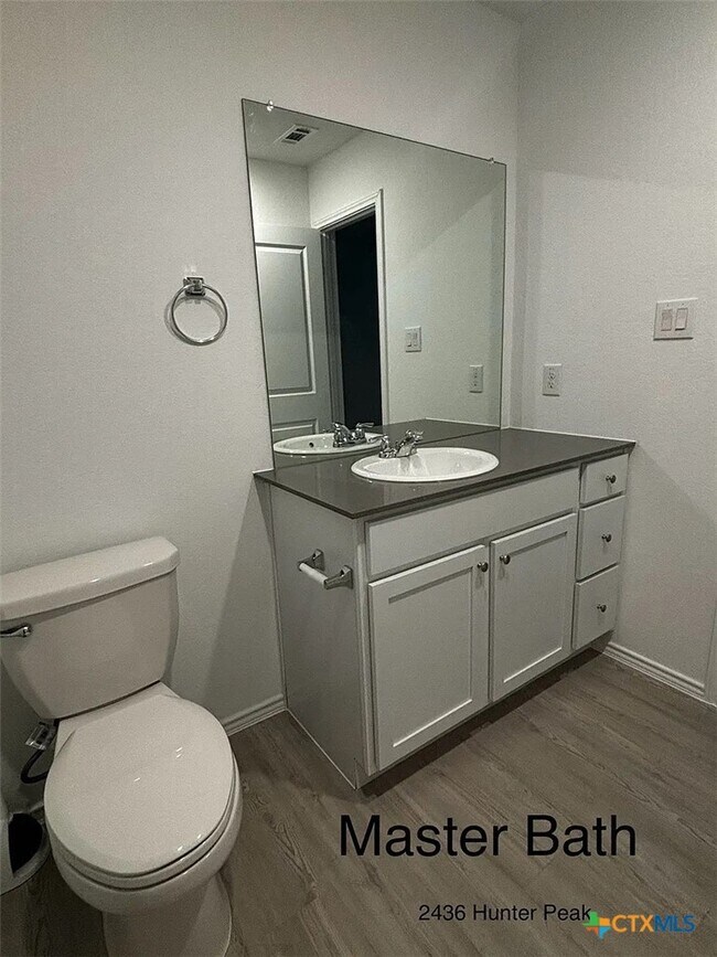 Building Photo - 2436 Hunter Peak