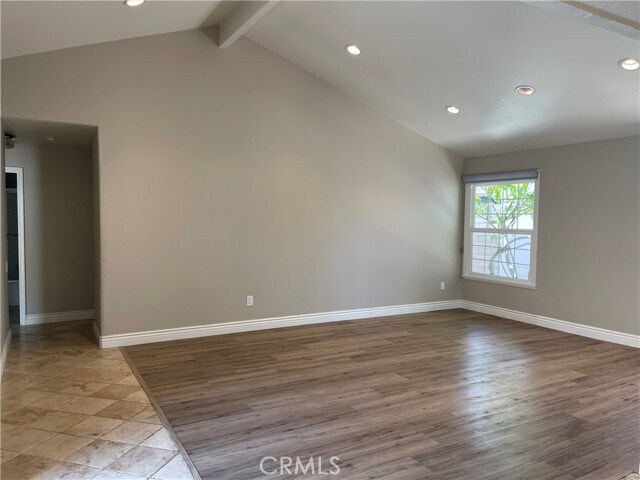 Building Photo - 609 W Palm Dr