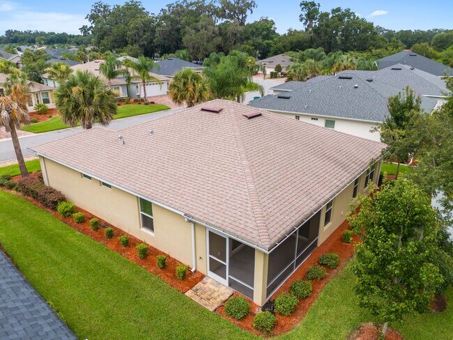 Building Photo - 10397 Silver Maple Ave
