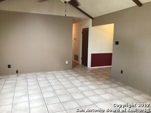 Building Photo - 13851 Susancrest Dr