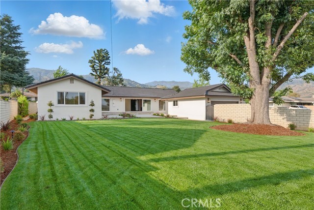 Building Photo - 830 Huerta Verde Rd