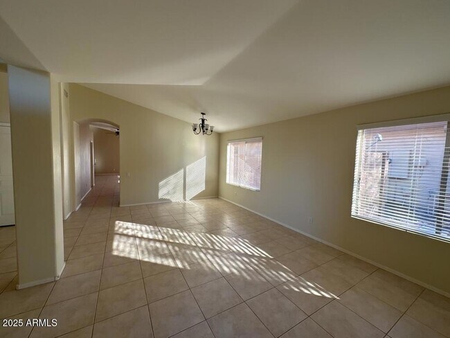 Building Photo - 10256 E Peralta Canyon Dr