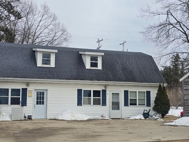 Building Photo - Blaker House (DRC)