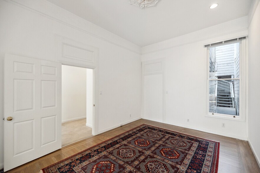 Building Photo - 1406 Post St