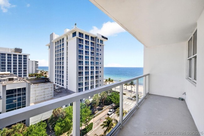 Building Photo - 209 N Fort Lauderdale Beach Blvd