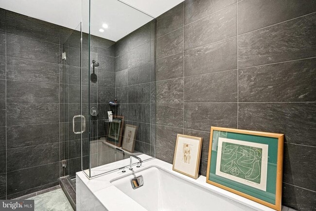 Building Photo - 1177 22nd St NW