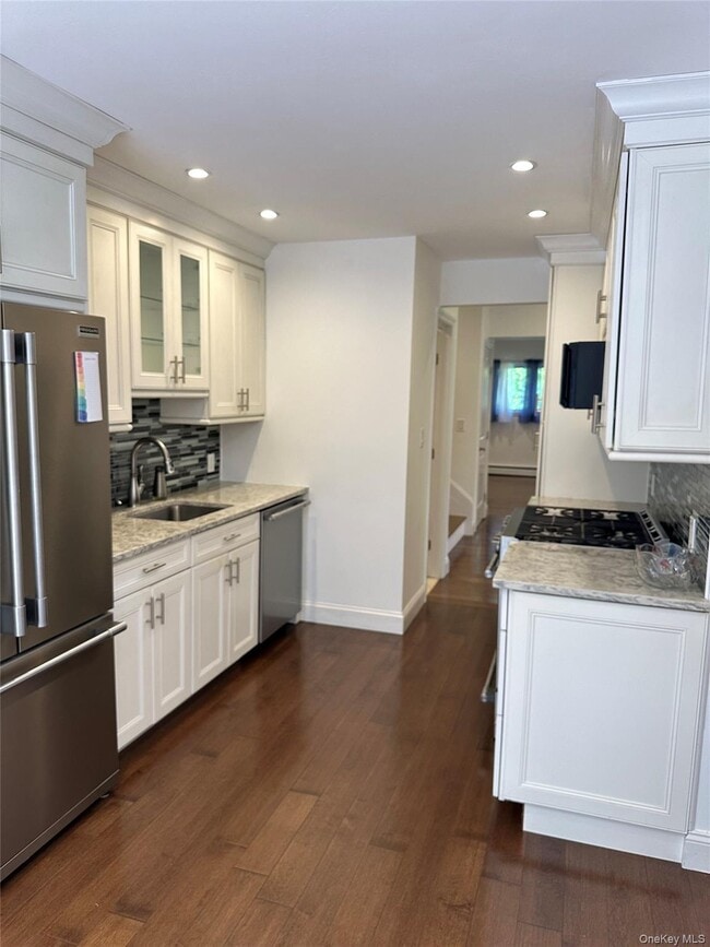 Building Photo - 280 Terry Rd