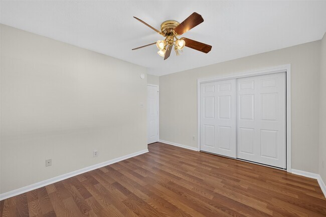 Building Photo - 8302 Cliffshire Ct