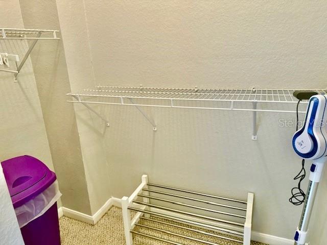 Building Photo - 860 N Orange Ave