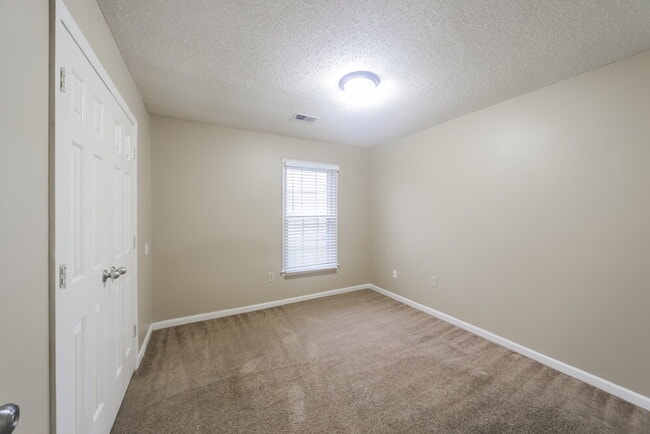 Building Photo - 4483 Green Creek