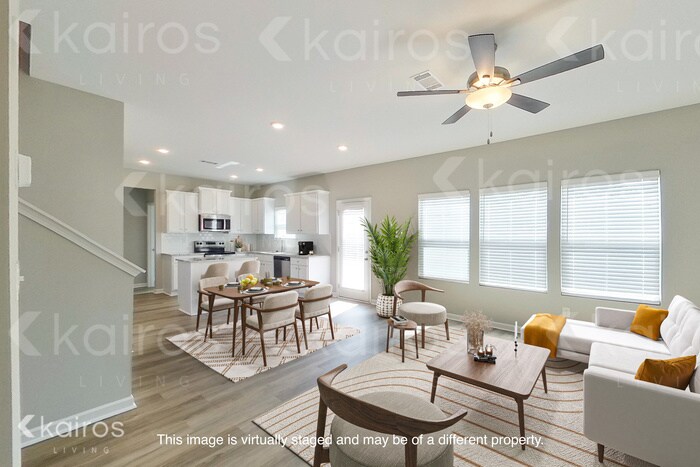 Building Photo - 7333 Foggy River Dr