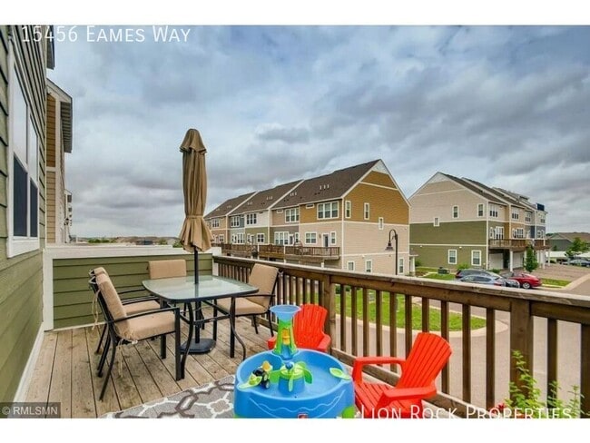 Building Photo - 15456 Eames Wy