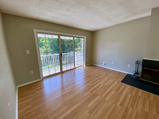 Building Photo - 177 Rachel Ct