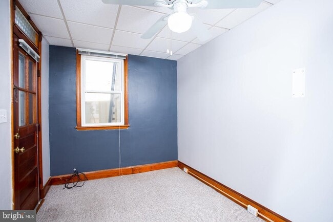 Building Photo - 639 S Montford Ave