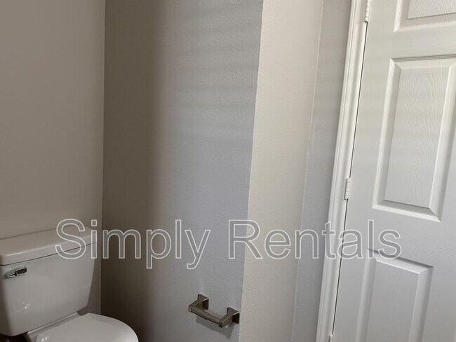 Building Photo - 11015 I-30 Frontage Rd