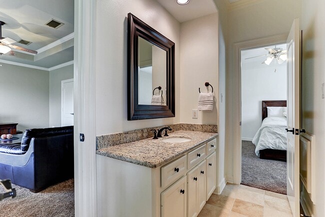 Building Photo - 13323 Brentonwood Ln