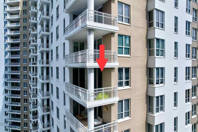 Building Photo - 701 Brickell Key Blvd