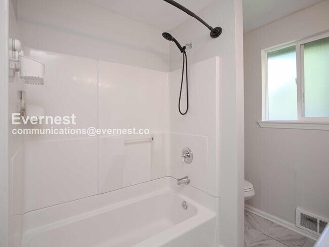 Building Photo - 4724 327th Ave NE