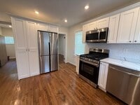 Building Photo - 89 Clapp St