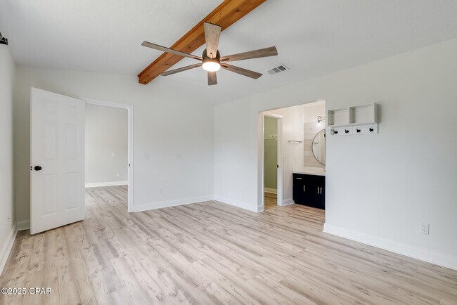 Building Photo - 1307 Calabria Rd