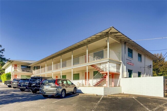 Building Photo - 1208 Enfield Rd