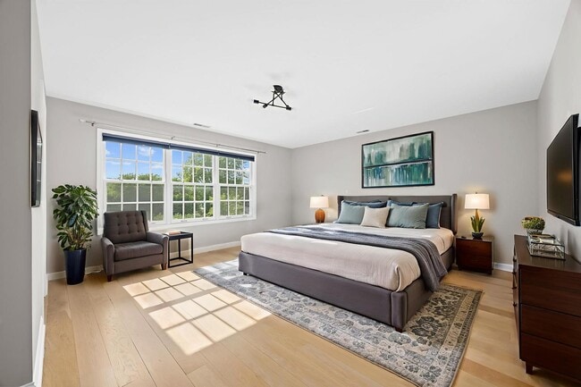 Building Photo - 4151 Royal Mews Cir