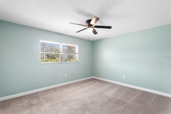 Building Photo - 555 62nd St S