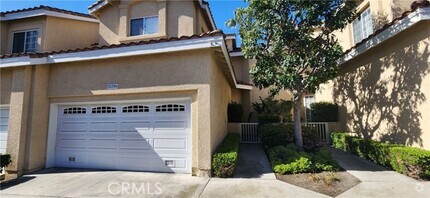 Building Photo - 25206 Via Las Palmas