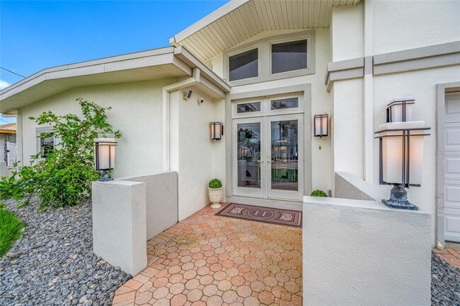 Building Photo - 540 59th Ave