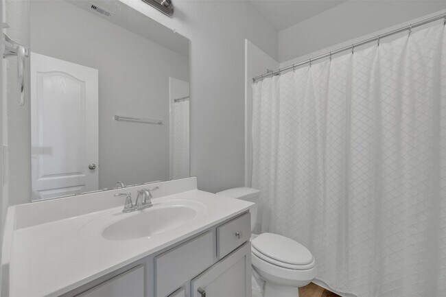 Building Photo - 22642 Rosebush Hl Rd