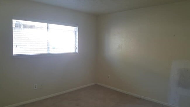 Building Photo - 10423 Tenneco Dr