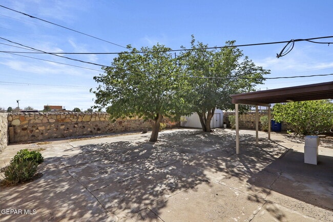 Building Photo - 5440 Viceroy Dr