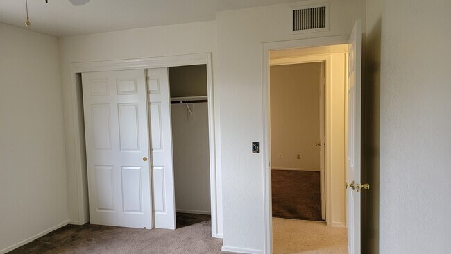 Building Photo - 1265 Calle Ganzo