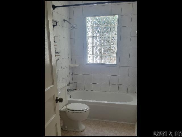 Building Photo - 1705 Lilac Cir