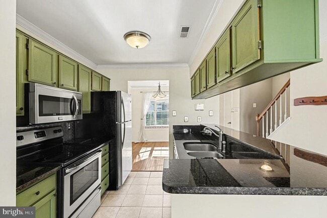 Building Photo - 103 Piccadilly Ln