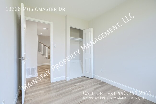 Building Photo - 13228 Musicmaster Dr