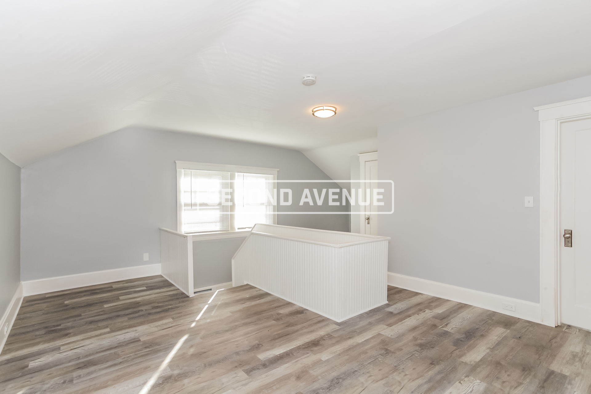 Building Photo - 2657 Fenton Ave