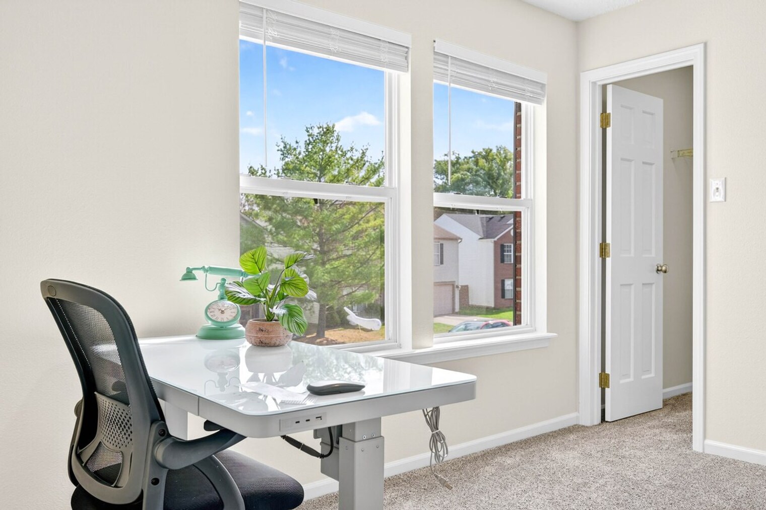 Building Photo - 12114 Brushfield Ln